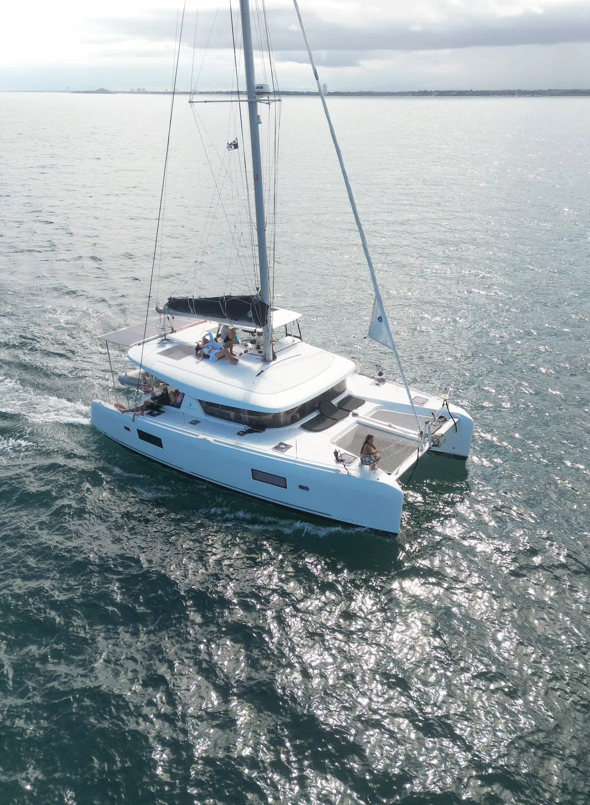 Catamaran LEGGON 42